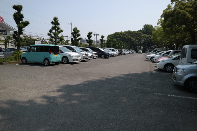 平塚市総合公園北駐車場、球場、競技場、子供広場最寄