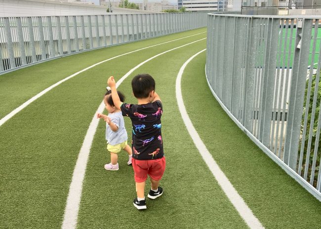 上の子可愛くない症候群 ひどくならなかった 対処法 3歳上の子 1歳下の子 兄と妹 お出かけ