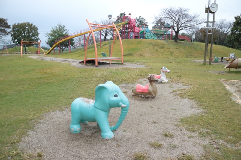 子どもと無料で楽しむ公園 鈴鹿フラワーパーク 三重県鈴鹿市 人気の遊び場 Fuente Blog フェンテ ブログ ママのハッピーライフを応援します